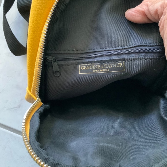 Italian Shoulder  Bag - Picture 2 of 6